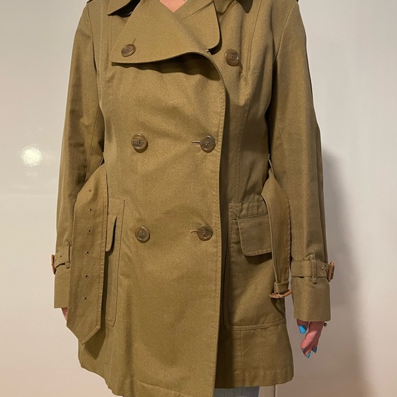 Burberry Trench Coat - Picture 4 of 10